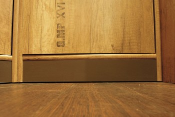 Шкаф для одежды «Пилигрим» (Дуб Каньон светлый, Фон серый) в Берёзовке - beryozovka.mebel54.com | фото